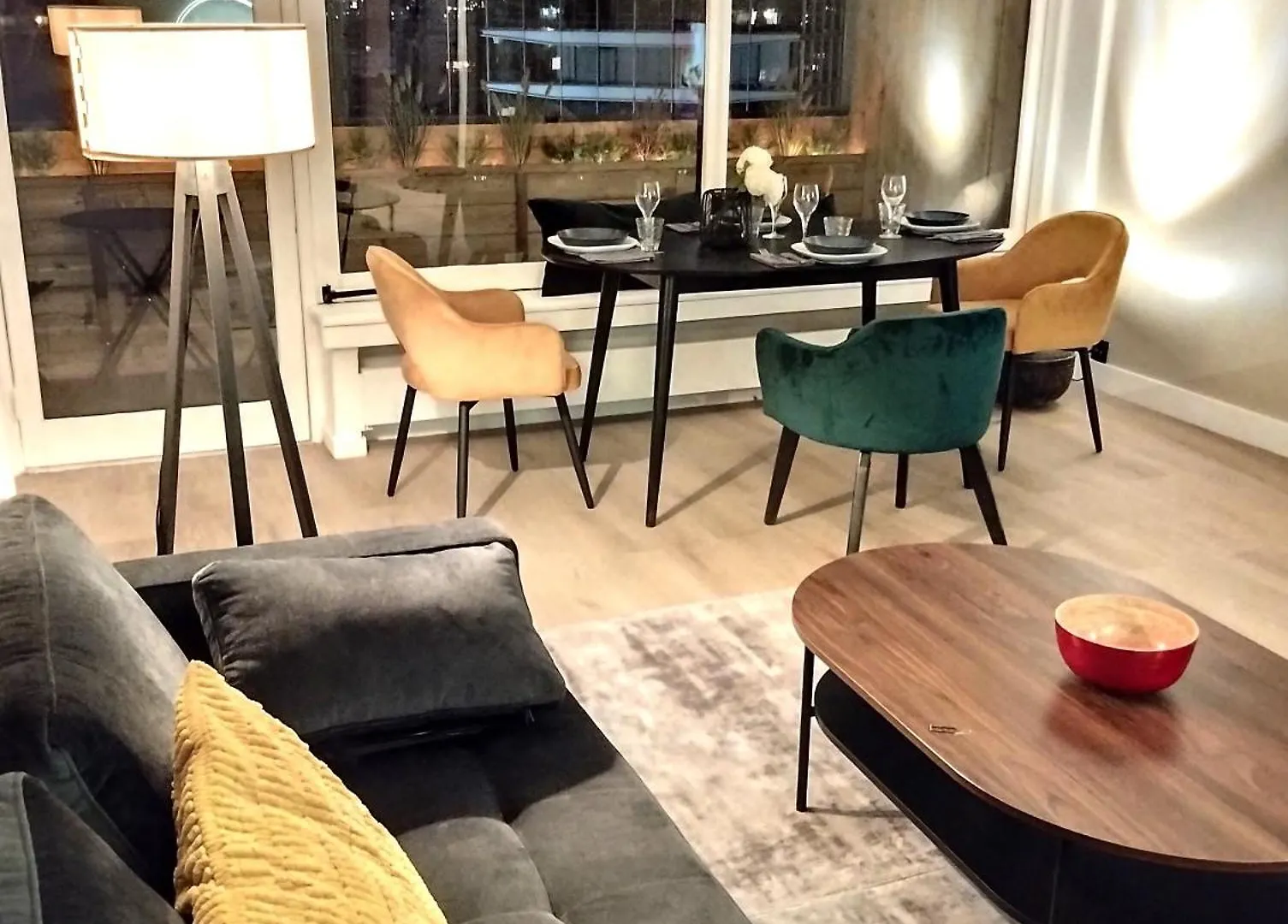 Large 55 M² ,view & Terrace