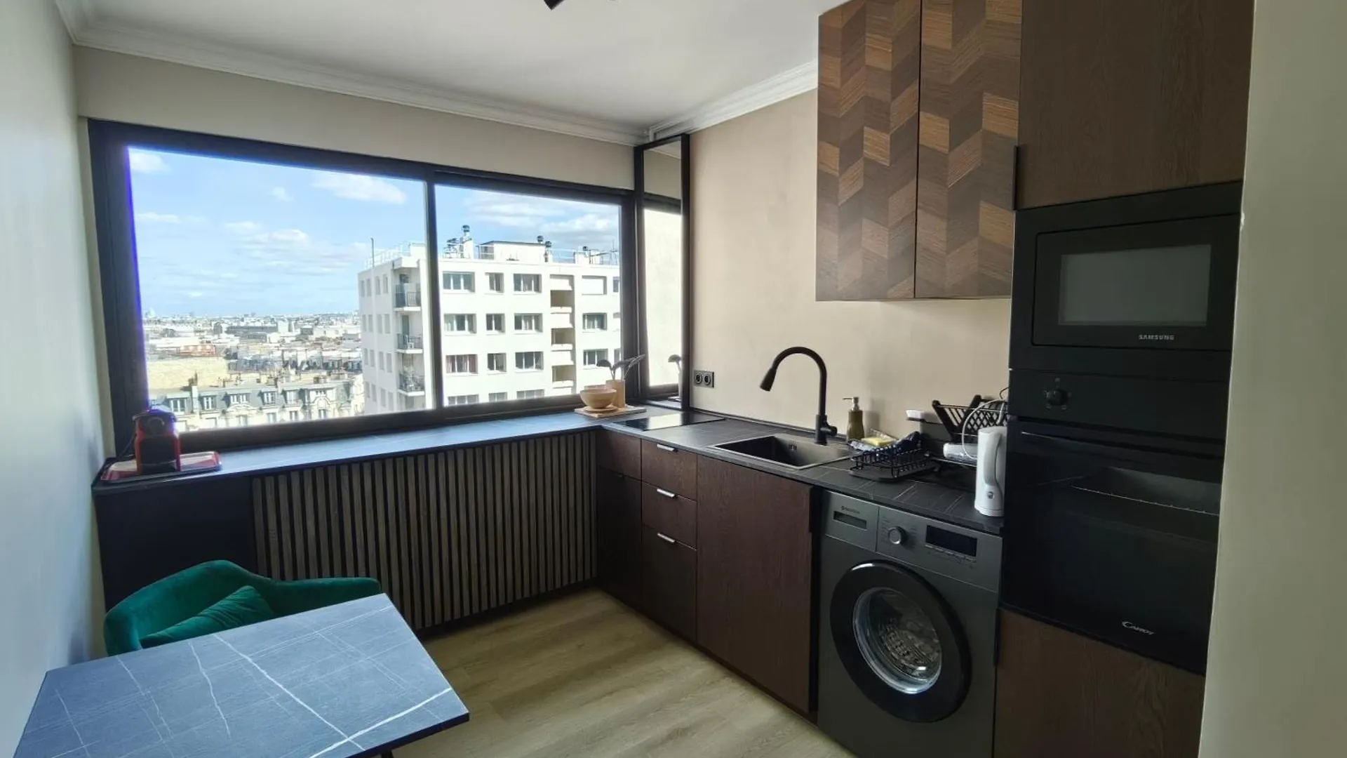 Large 55 M² ,view & Terrace Paris